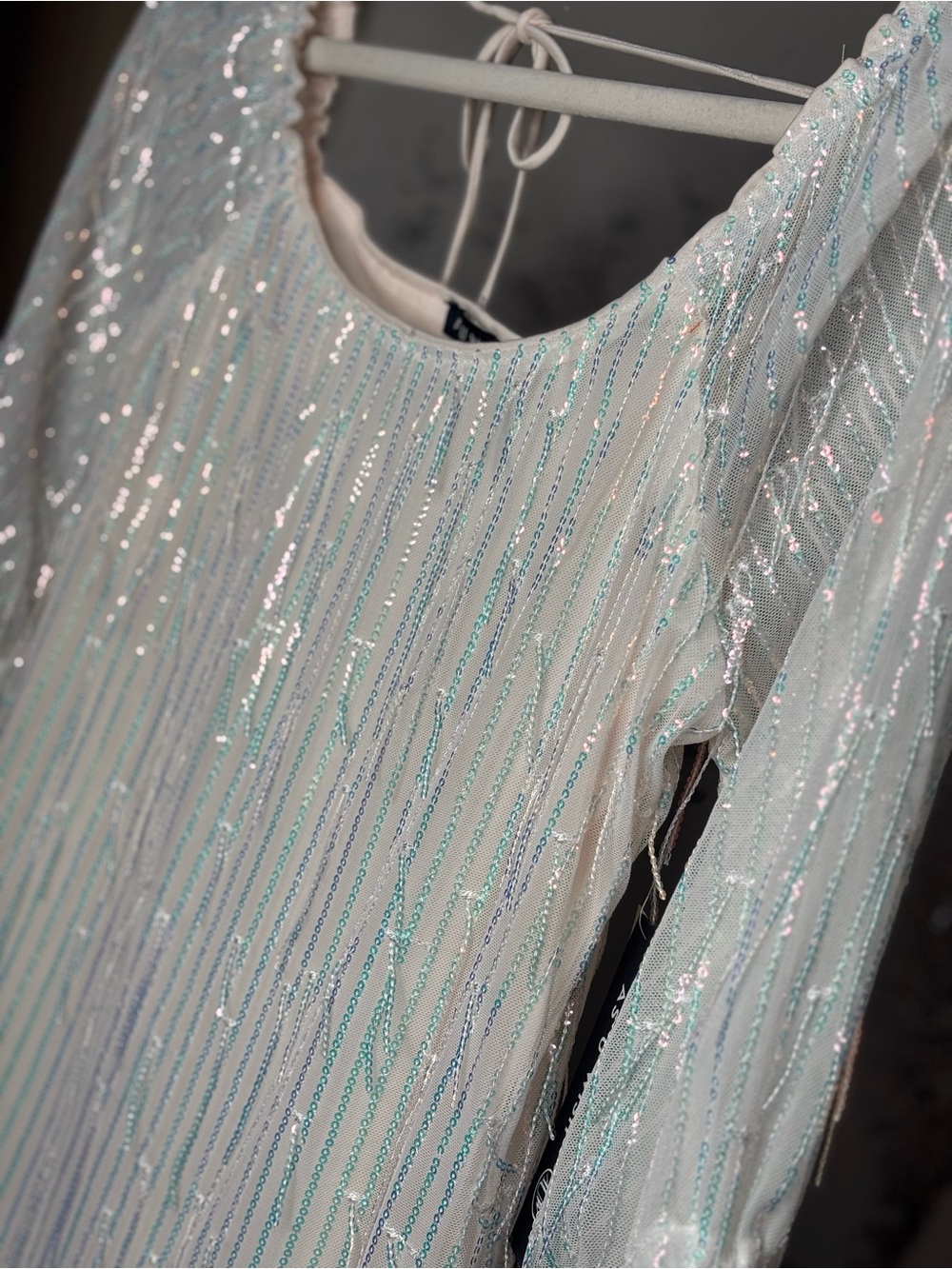 As U Wish Women's Iridescent Sequin Long Sleeve Top - White